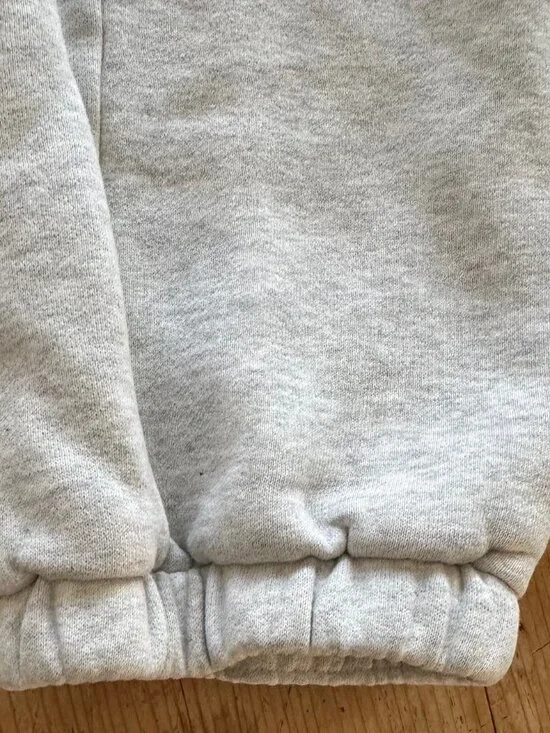 Lululemon Scuba Mid-Rise Oversized Jogger *Short length Heathered Grey Size S - Picture 2 of 6